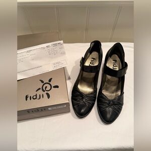 listing-status-banner